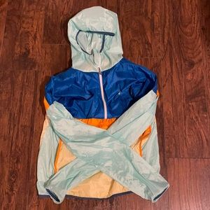Cotopaxi windbreaker